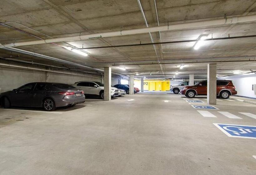 2 Yatak Odalı Daire, Spacioustwo Bdrm2bathrmlaundrygympaid Parking