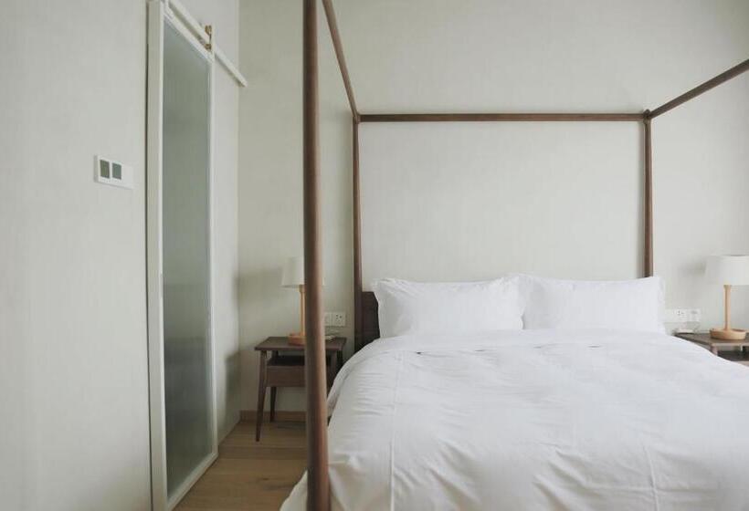 Номер Стандарт с Балконом, Hangzhou Tonglu Original Country Lutz B&b