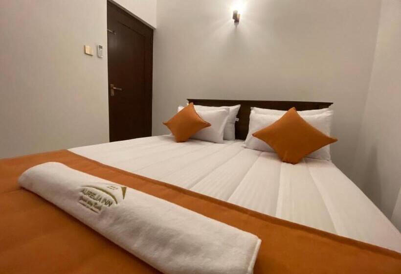 Четырехместный Номер Стандарт с Балконом, Aurelia Inn