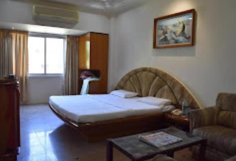 Номер Стандарт, Shripad Continental Amravati