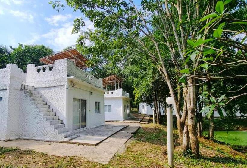 Вилла 1 Спальня, The Golden View Resort สวนผึ้ง