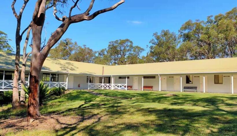 Шале 1 Спальня, Sydney Farm Stay    Live With Nature And Animals