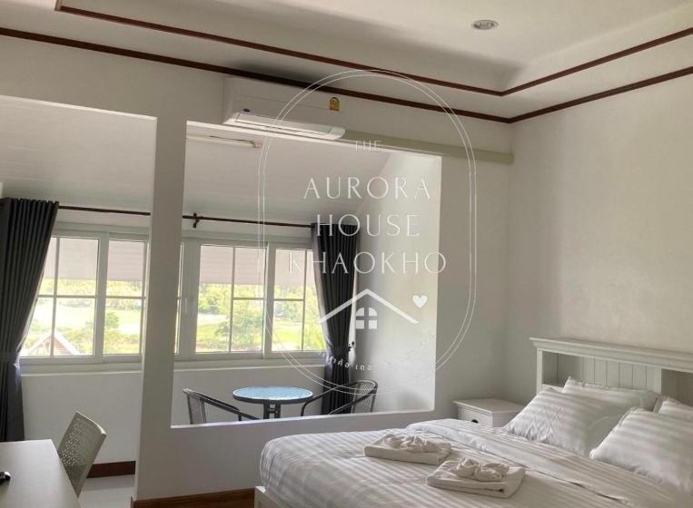 Стандартный Номер Кровать Кинг, บ้านพักเขาค้อเดอะออโรร่าเฮาส์   Baan Phak Khaokhothe Aurora House