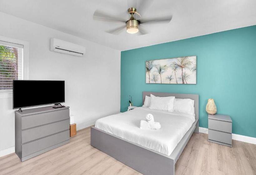 דירת חדר, Blue Wave Bungalow   1 1   Stylish