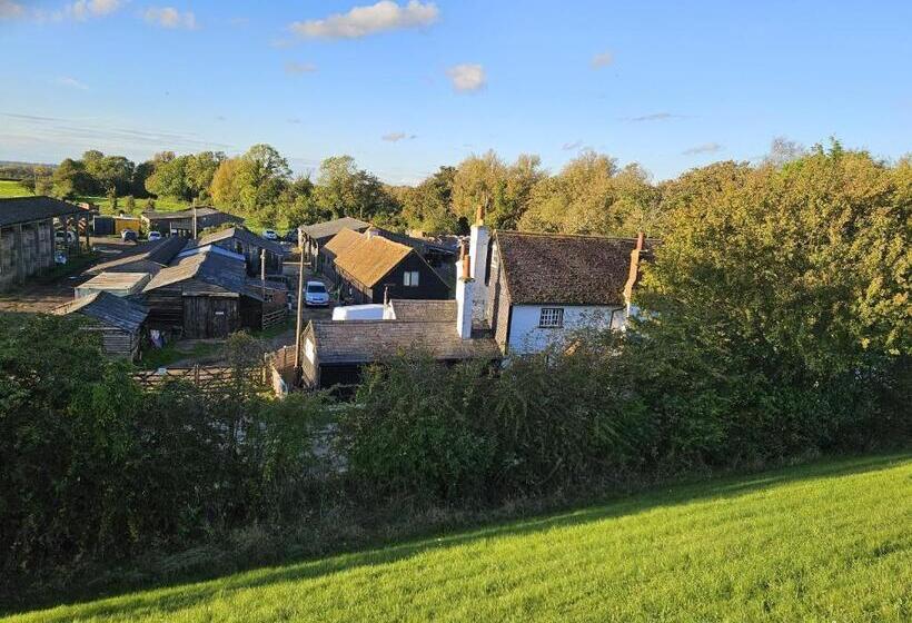 Стандартный Номер Кровать Кинг, Startop Farmhouse