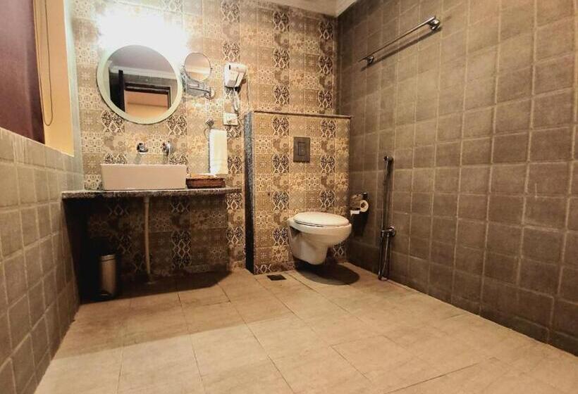 Номер Deluxe, Green Rooms, Vintage Luxury Near Dal Lake
