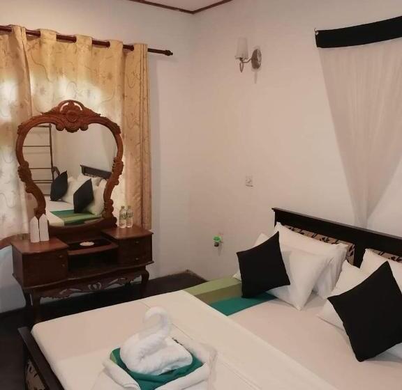 Номер Deluxe, Rp Rohamton Bungalow And Coffee Bar