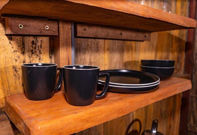 اتاق استاندارد با چشم‌انداز دریاچه, Aparthotel Ayahuaska For Solo Travelers