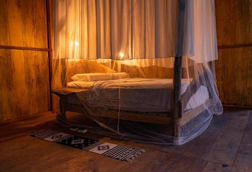 اتاق استاندارد با چشم‌انداز دریاچه, Aparthotel Ayahuaska For Solo Travelers