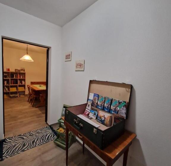 Номер Стандарт, Casa Made
