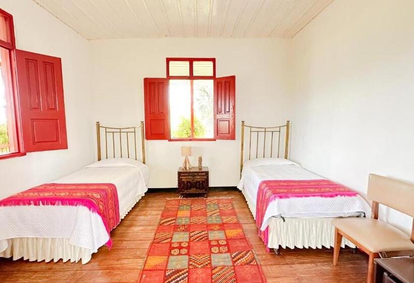 اتاق استاندارد, Finca Hotel Hacienda Bruselas