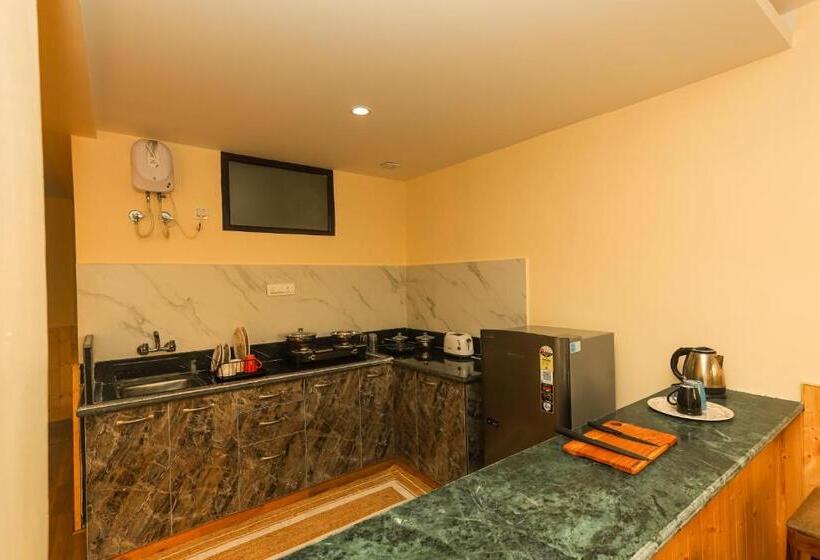 اتاق استاندارد با تخت بزرگ, Himalayan Suite