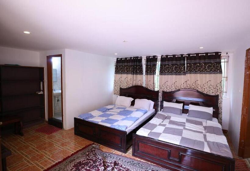高品质的四人房间, Nisarga Resort