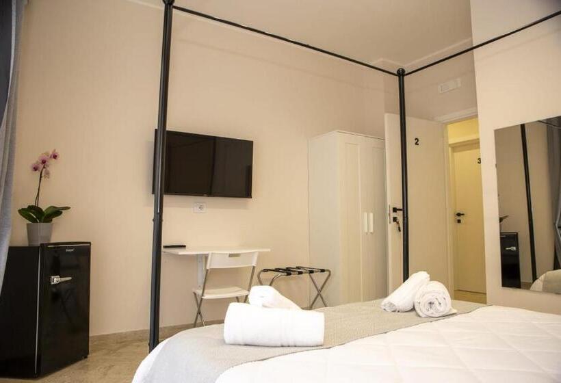 اتاق استاندارد, Quinto Apartments