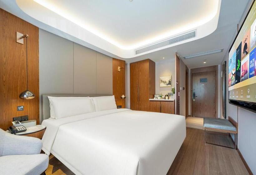 Номер Стандарт, Atour X Hotel Shanghai Lujiazui Binjiang Avenue