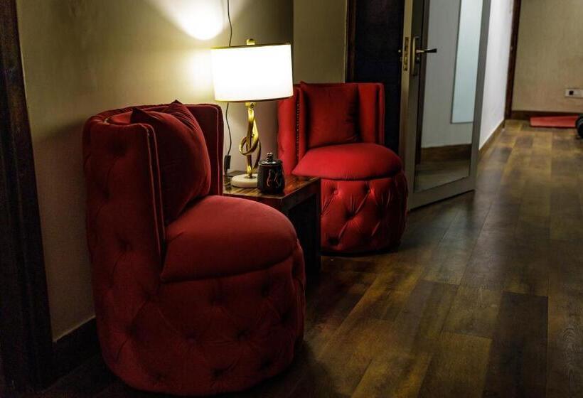 سوییت سوپریور, Victorian Elegance Luxury Stays