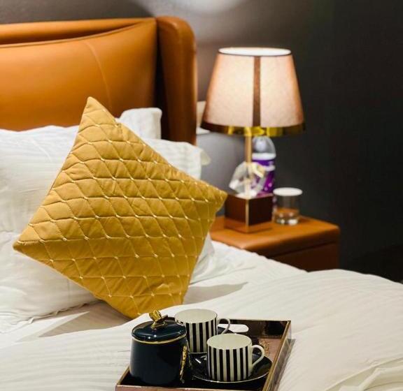 اتاق لوکس, Victorian Elegance Luxury Stays