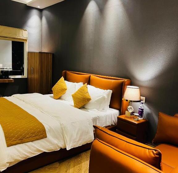 اتاق لوکس, Victorian Elegance Luxury Stays