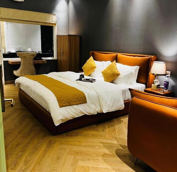 اتاق لوکس, Victorian Elegance Luxury Stays