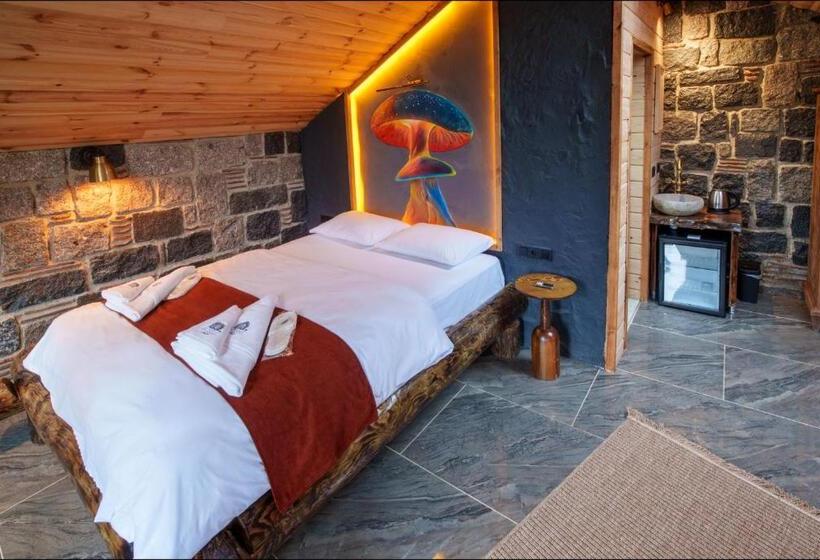 Quarto Deluxe, Hobbit Chalet