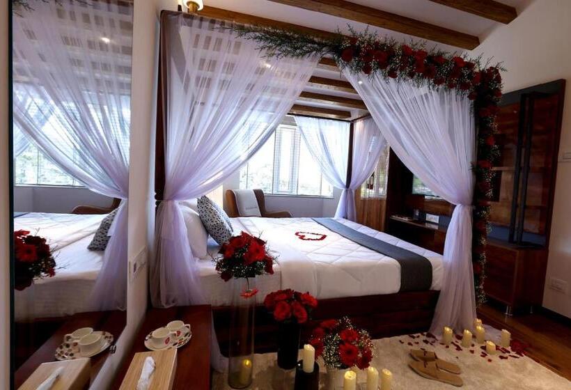 Семейный Номер Вид на Горы, Green Wood Hill Cottage