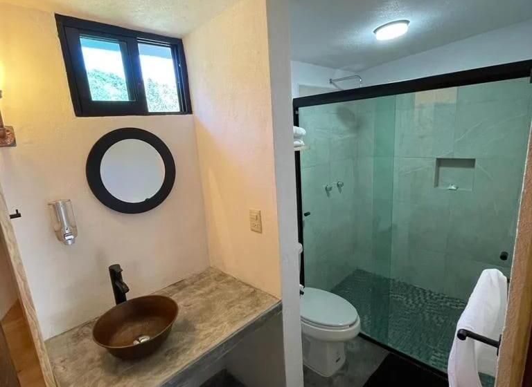 标准间, Hostal La Roca