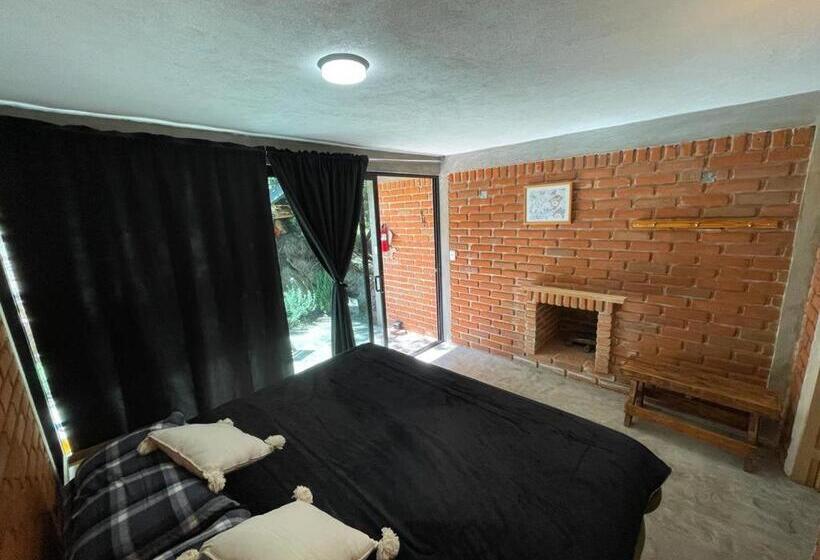 Номер Стандарт, Hostal La Roca