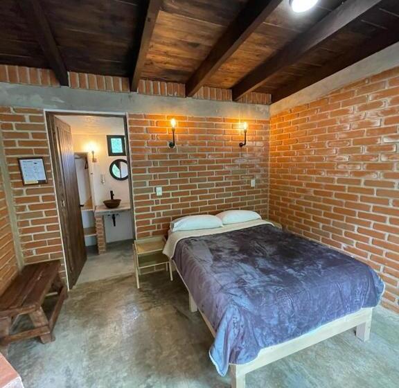 Номер Стандарт, Hostal La Roca