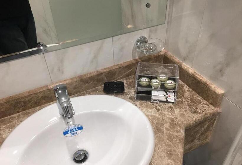 Quarto Estandar, فندق سليمان موسى العليان  الماسى