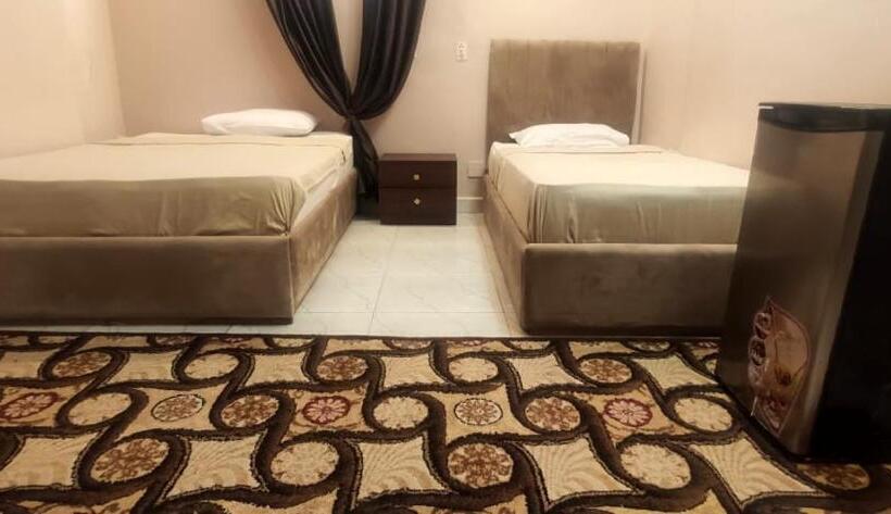 اتاق استاندارد, Amon Holiday Inn