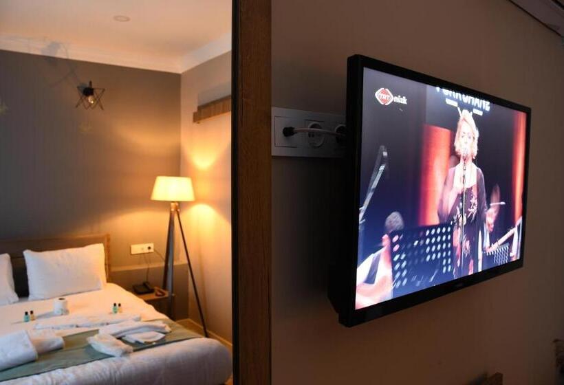 חדר משפחתי, Cibali Hotel Istanbul