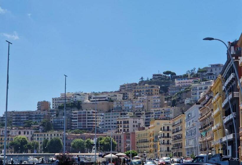 اتاق استاندارد, Suite Home
