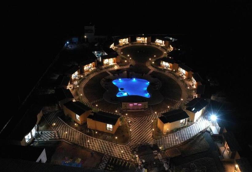 Студия Стандарт, Skd Resort And Club