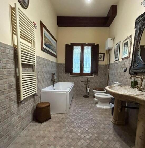 マウンテンビュースタンダードルーム, Bed And Breakfast Grotta Dell Olio