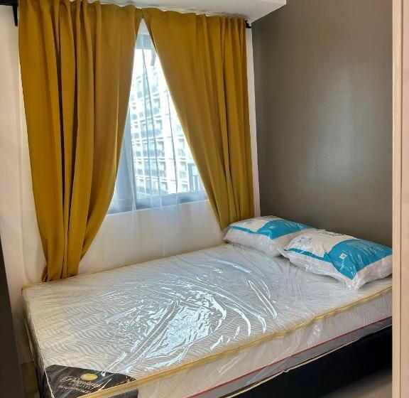 آپارتمان 1 خوابه با چشم‌انداز استخر, El Condo @ Shore 3 Residences