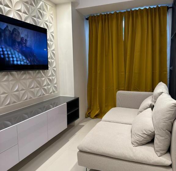 آپارتمان 1 خوابه با چشم‌انداز استخر, El Condo @ Shore 3 Residences