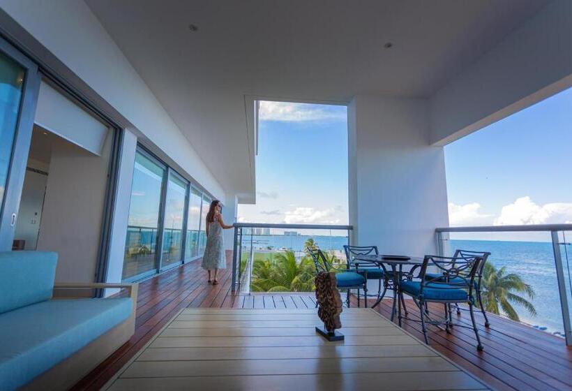 1 Bedroom Penthouse Apartment, Naima Luxury Beachfront Apartments