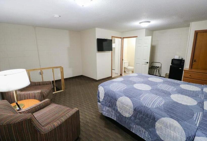 Люкс Повышенной Комфортности, Bear Lodge Motel