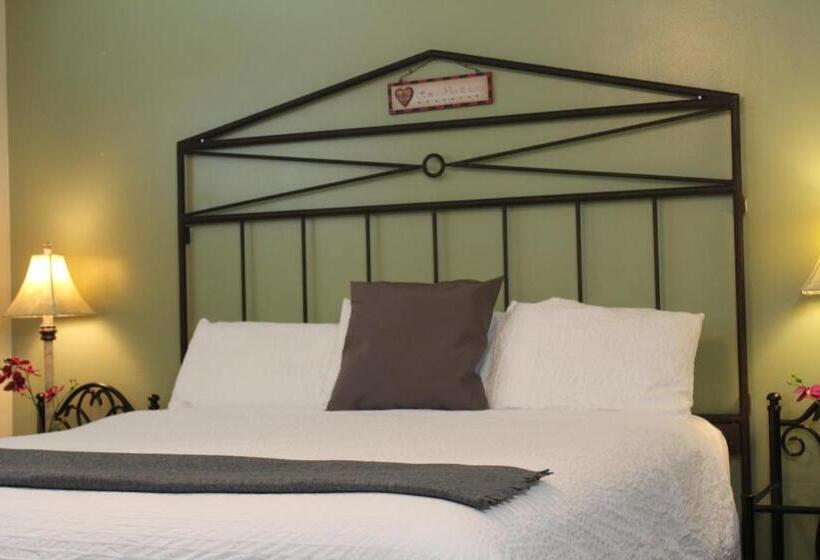 Номер Deluxe Кровать Кинг, El Rancho Motel