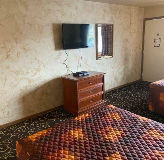 Quarto Estandar, Malibu Inn