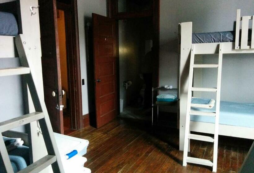 공동 객실, Site 61 Hostel