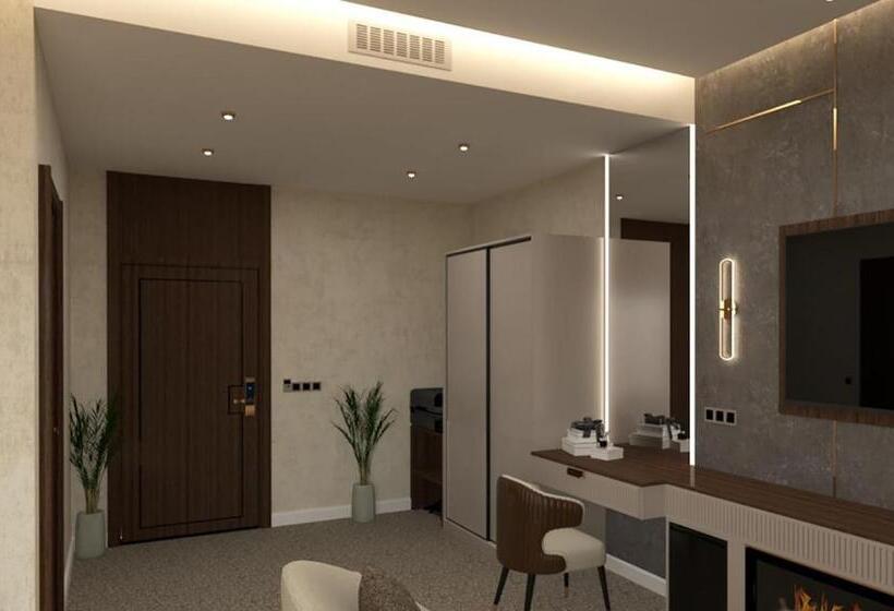 اتاق خانوادگی, Elite World Go Van Edremit