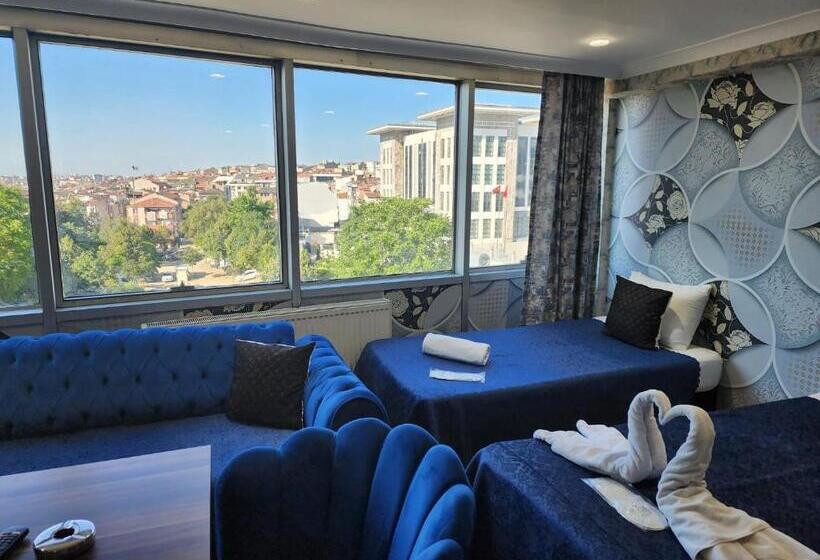 Номер Стандарт Трехместный, Ottoman Suit Apartment &