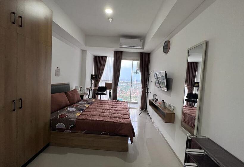Номер Deluxe, Oyo Life 93164 Pacific Alam Sutra