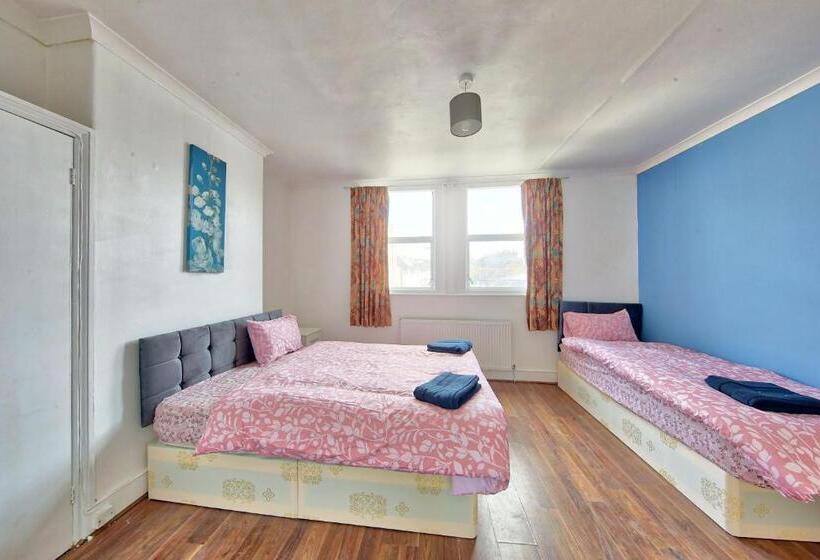 Номер Стандарт, Cozy London Flat