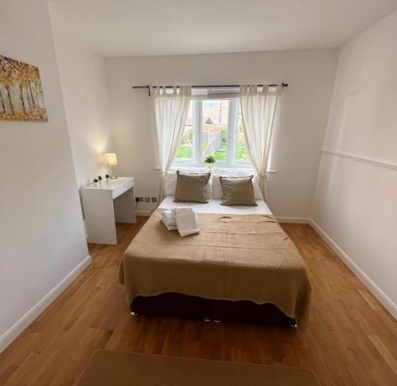 Номер Deluxe, Stunning House 15 Min From Wembley Arena