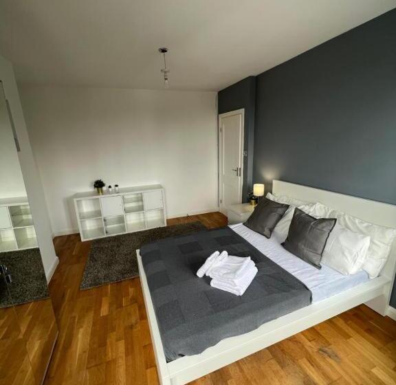 Quarto Superior, Stunning House 15 Min From Wembley Arena