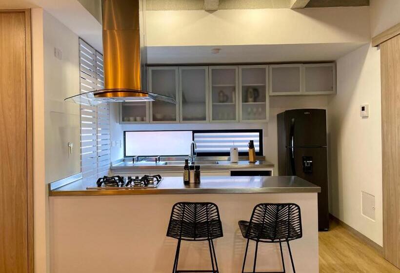 آپارتمان 2 خوابه, Horajasca By Wynwood House