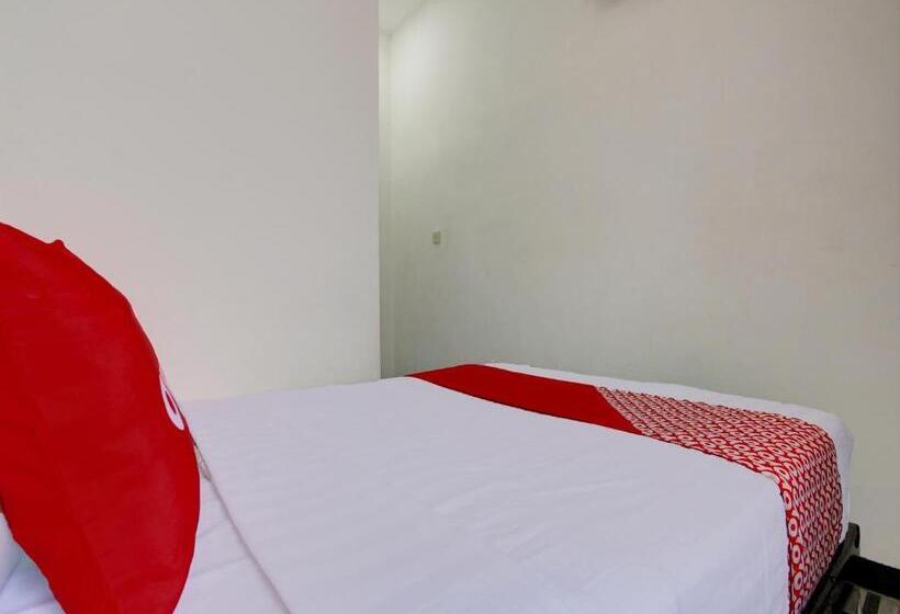 Номер Стандарт, Oyo 93188 Soren Hotel And Coffee