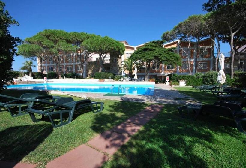آپارتمان 1 خوابه با چشم‌انداز استخر, Casa Azzurra Residence Gallo Dì Gallura